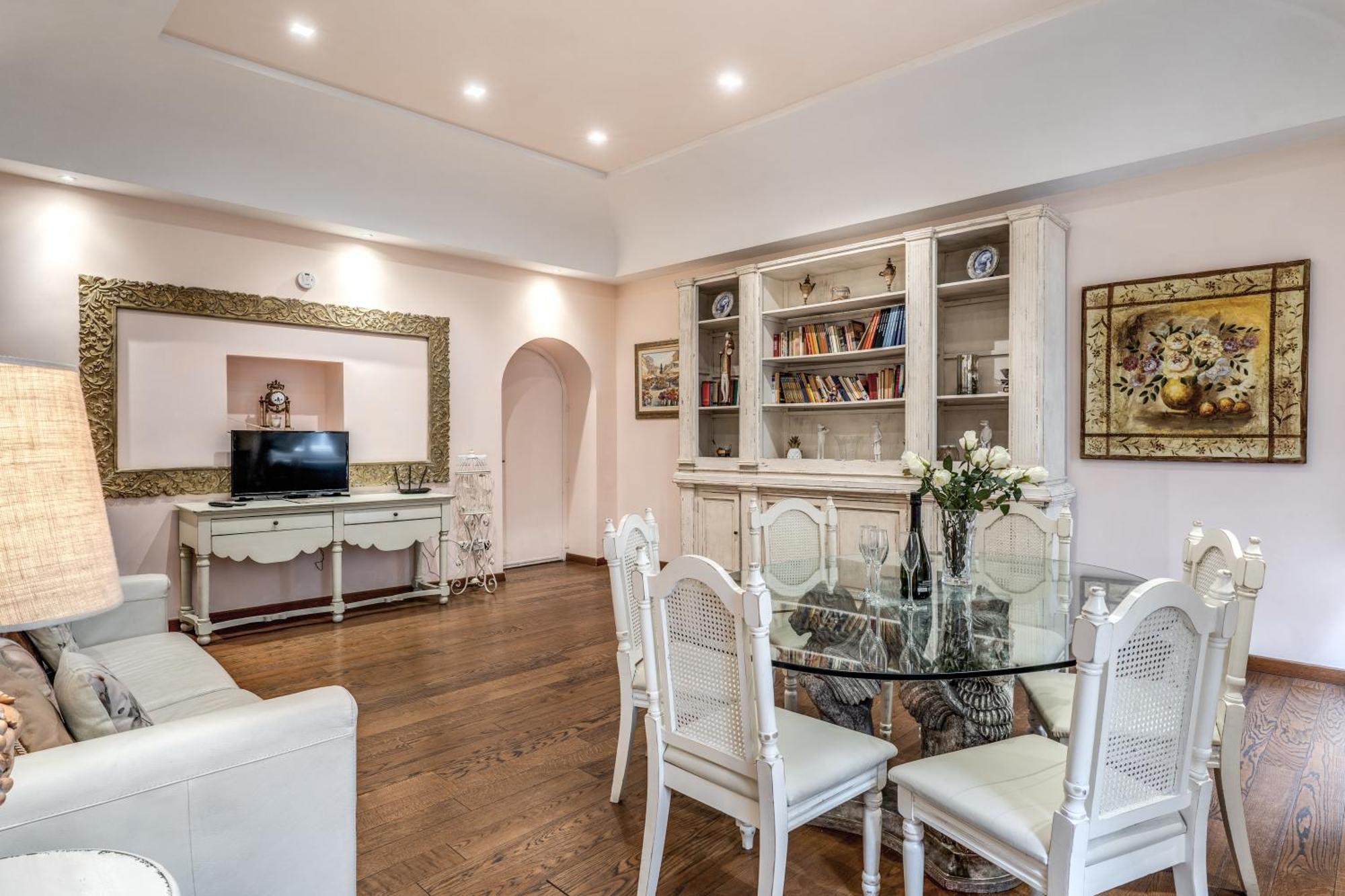 Apartamento Crispi Little 1 *